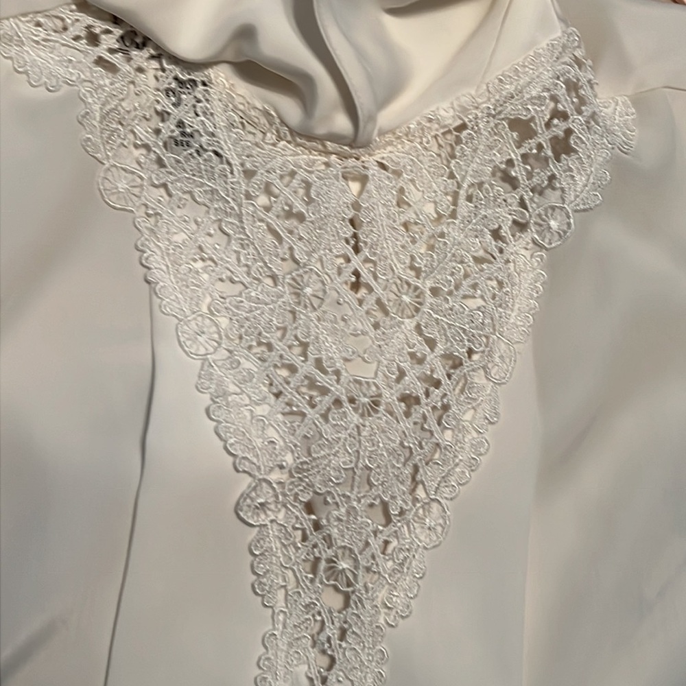 Lace Inset Ivory Blouse - Picture 5 of 9